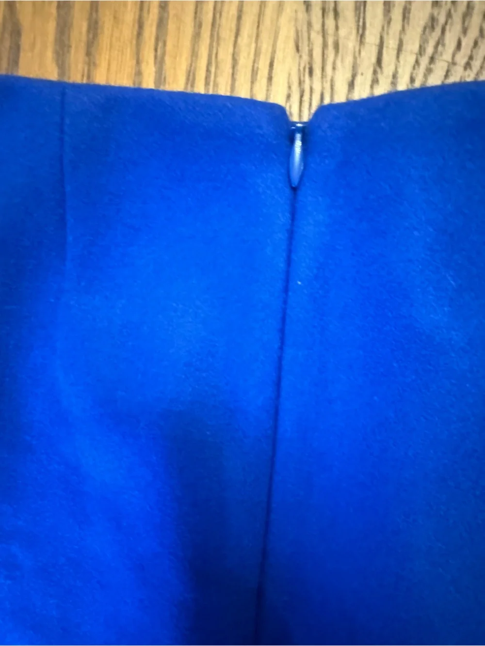 COS electric blue